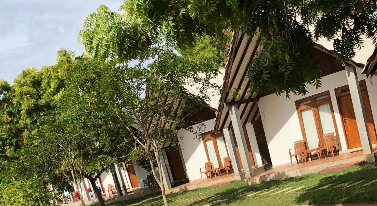 פוטוביל Riva Del Sole Guest House מראה חיצוני תמונה
